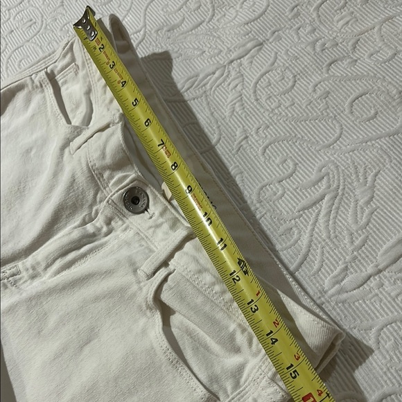 Banana Republic White Skinny Jeans Versatile Style. Size 28 - Picture 6 of 9